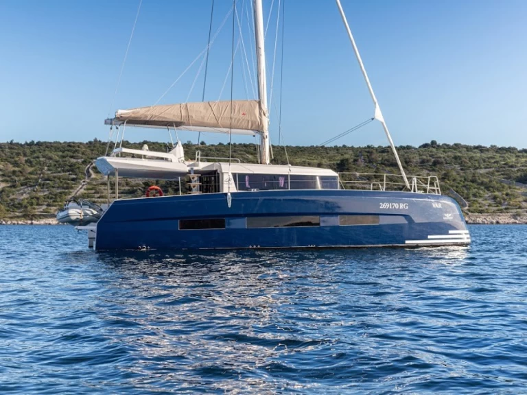 Louer Catamaran avec ou sans skipper Dufour à Primošten
