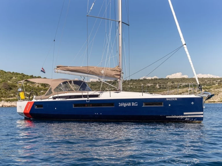 Location bateau Jeanneau Sun Odyssey 490 à Primošten sur Samboat