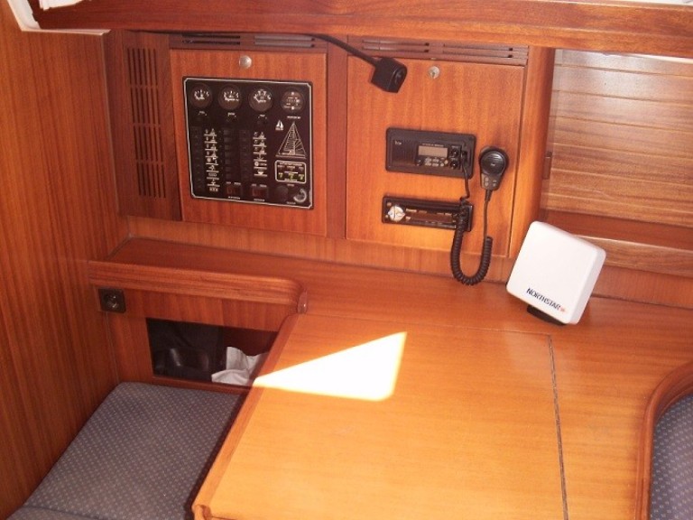 Location bateau Elan Elan 40 à Betina sur Samboat