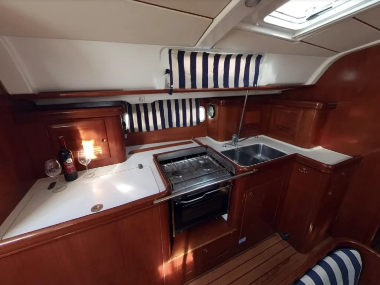 Location Voilier Bénéteau avec permis