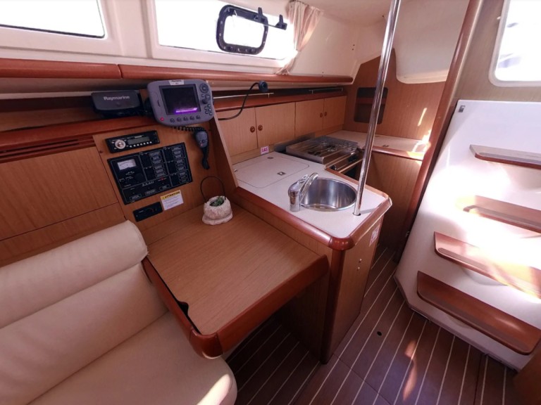 Location Voilier à Betina - Jeanneau Sun Odyssey 32i