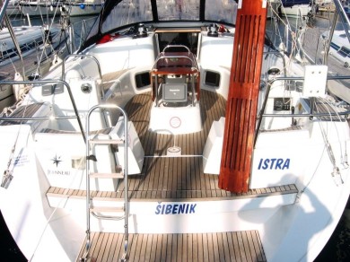 Pronájem jachty v Betina -Jeanneau Sun Odyssey 44i na Samboatu