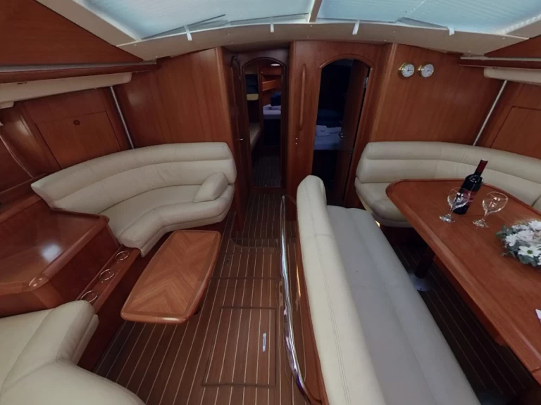 Location bateau Jeanneau Sun Odyssey 54 DS à Betina sur Samboat