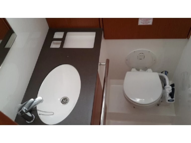 Louez un Bavaria Cruiser 46 à Álimos