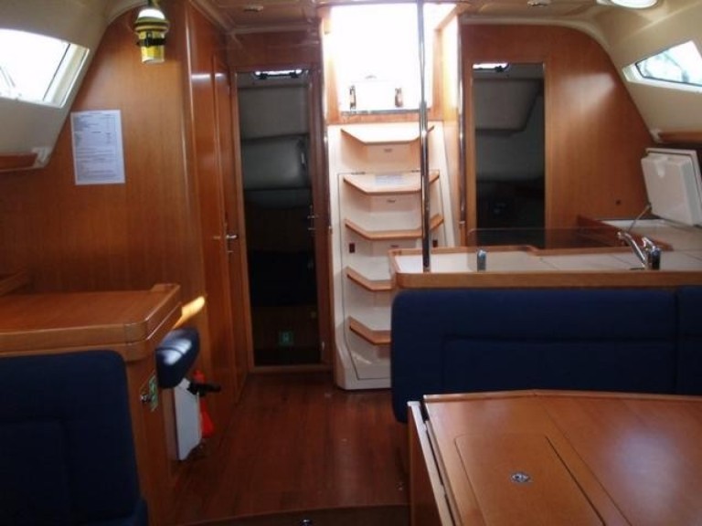 Louer Voilier avec ou sans skipper Elan à Álimos