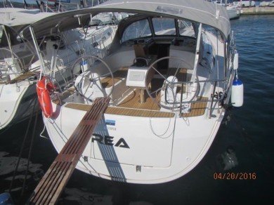 Sailboat for rent Biograd na Moru at the best price