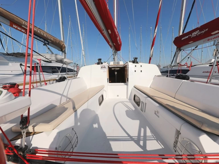 Location bateau Biograd na Moru pas cher Elan 350 Performance