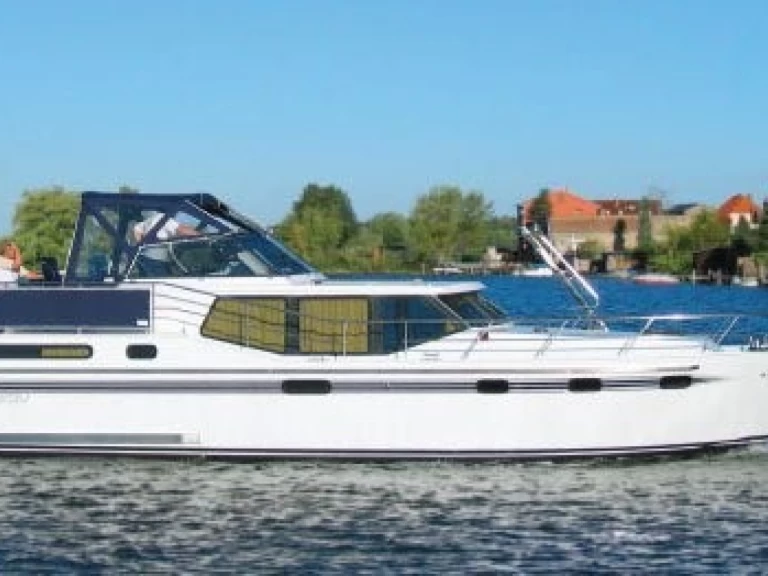 Louer Péniche avec ou sans skipper Vacance à Waren (Müritz)