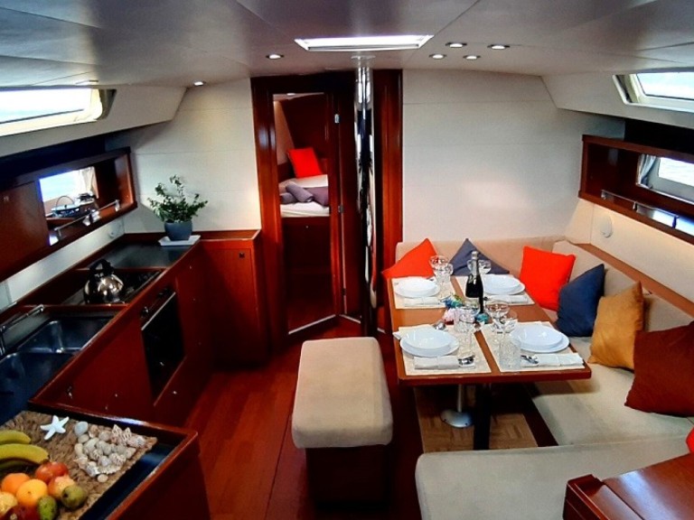 Location Voilier à Páleros - Bénéteau Oceanis 45