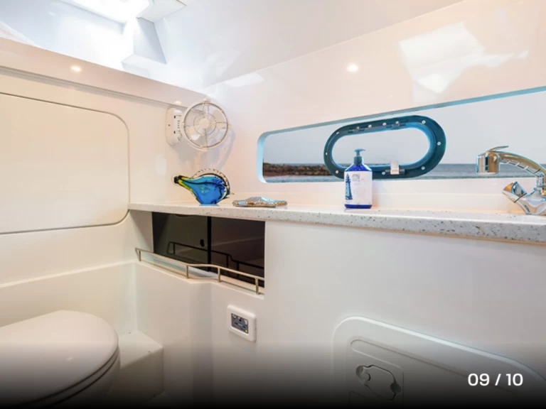 Bateau à moteur à louer à Dénia au meilleur prix