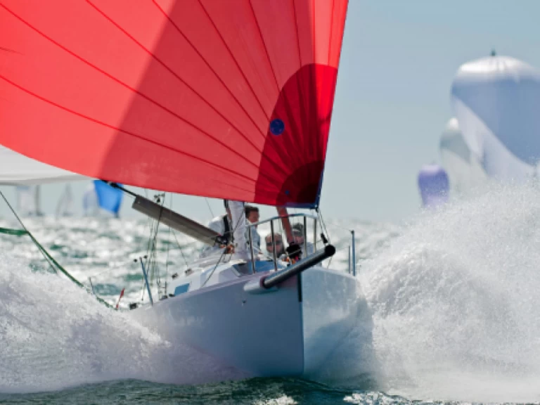 Voilier à louer à La Trinité-sur-Mer au meilleur prix