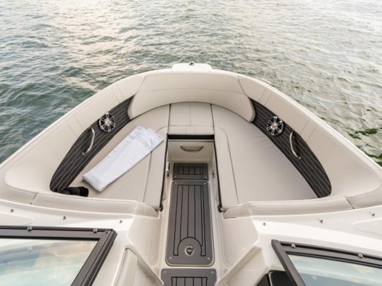 Location à Saint-Raphaël - Bénéteau Oceanis 37 sur SamBoat