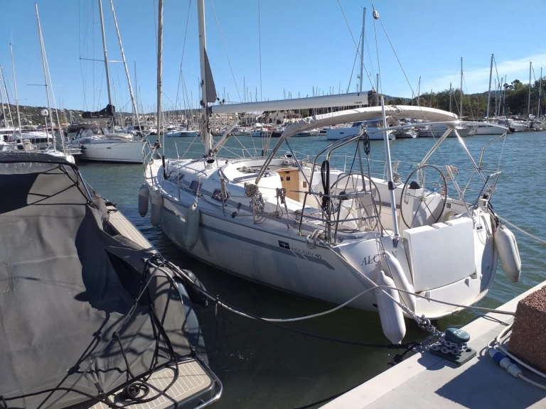 Location à Toulon - Bavaria Bavaria 40 Cruiser sur SamBoat