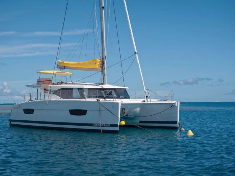 Location bateau Fountaine Pajot Lucia 40 à Raiatea sur Samboat
