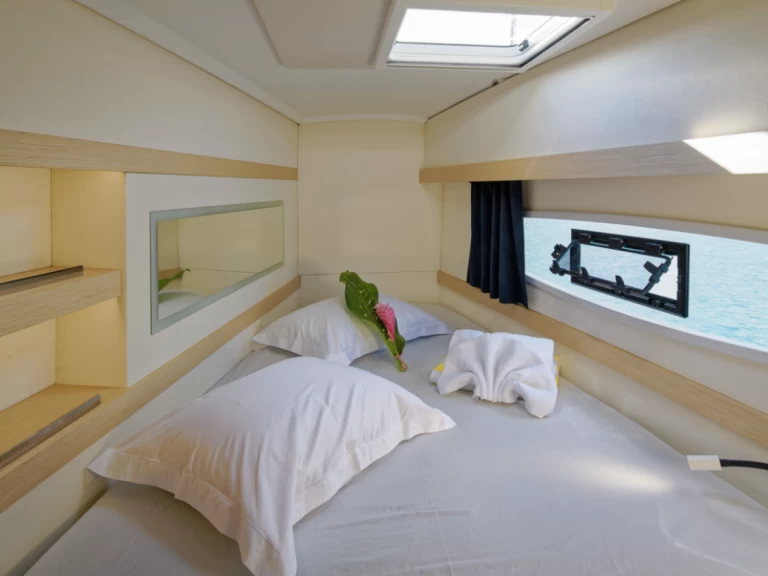 Location Catamaran Fountaine Pajot avec permis