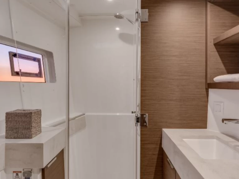 Louez un Lagoon Lagoon 40 à Raiatea