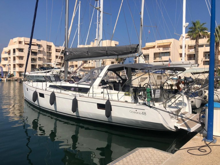 Bénéteau Oceanis 48 a louer à Bormes-les-Mimosas