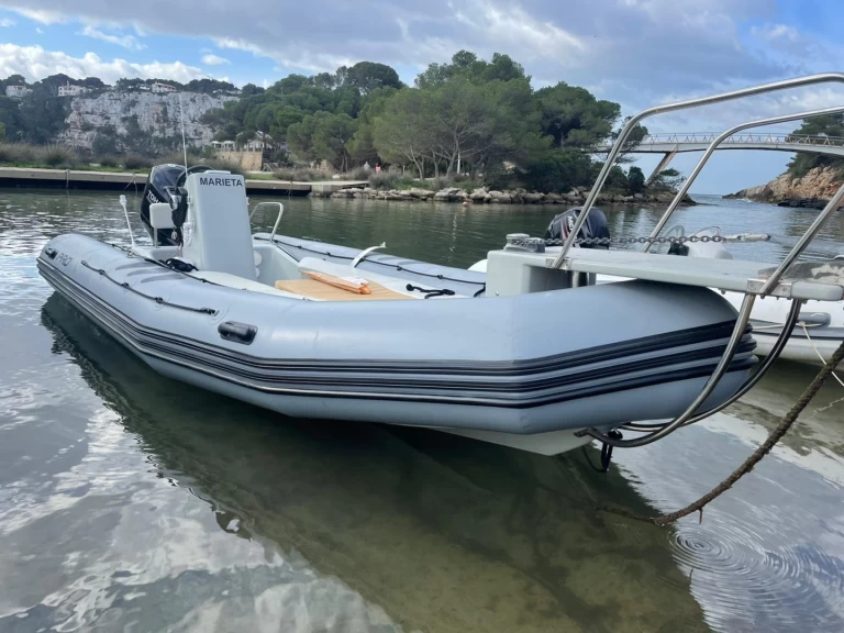 Location bateau Cala Galdana pas cher Zodiac pro