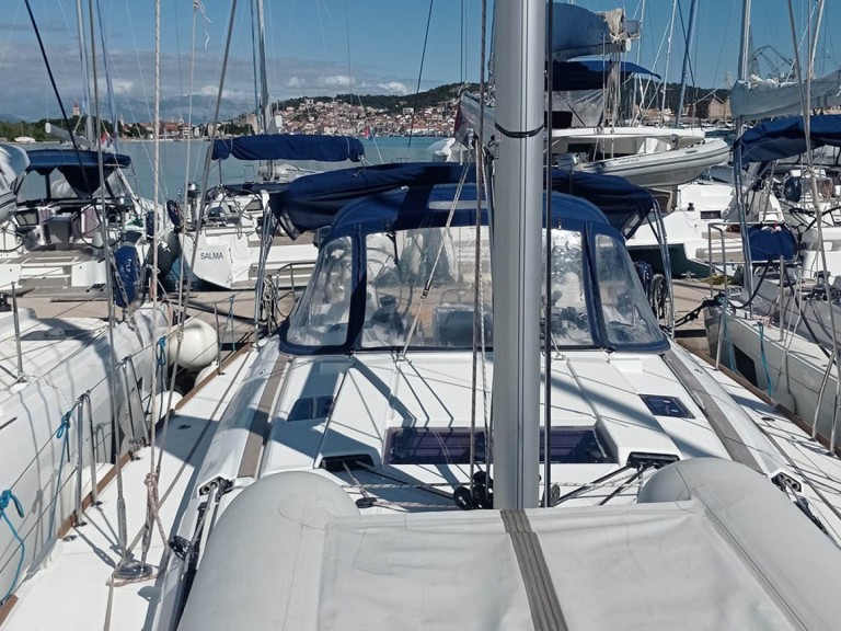 Louez un Jeanneau Sun Odyssey 479 à Seget Donji