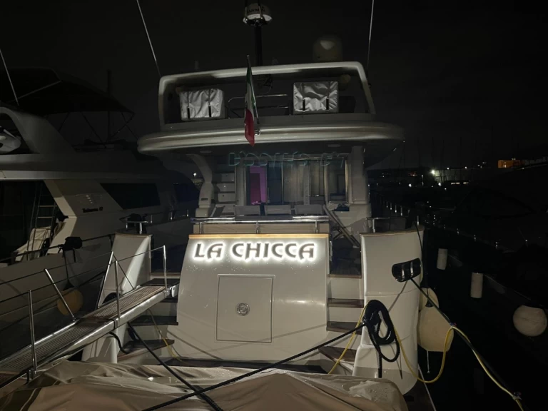 Location Yacht à Salerne - Benetti Benetti 72