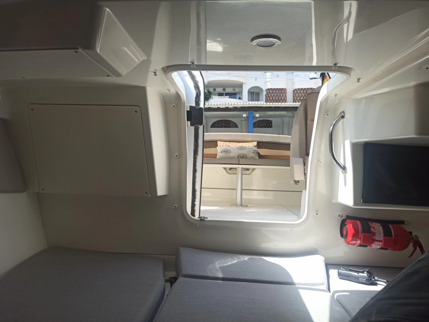 Location Bateau à moteur à Puerto Marina Benalmadena - Quicksilver 605 CRUISER