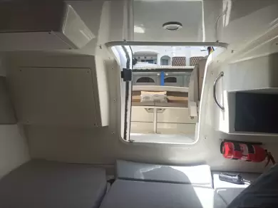 Location Bateau à moteur à Puerto Marina Benalmadena - Quicksilver 605 CRUISER