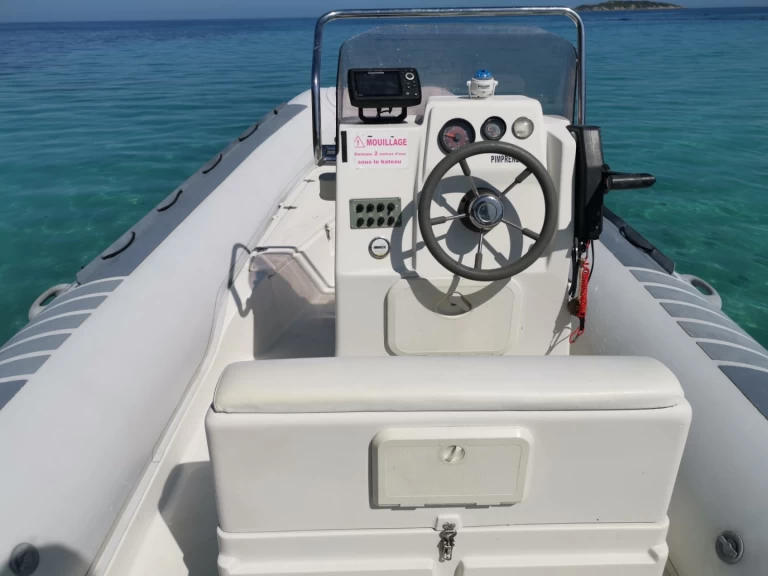 Location à Porto-Vecchio - Lomac Lomac 600 IN sur SamBoat