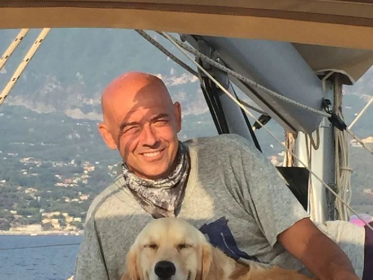 Dufour Dufour 460 Grand Large a louer à Salerne