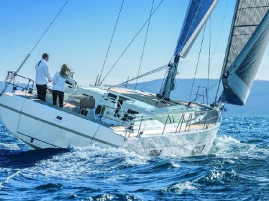 Pronájem jachty v Nikiana Marina -Bavaria Bavaria C45 na Samboatu