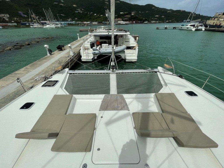 Catamaran à louer à Road Town au meilleur prix