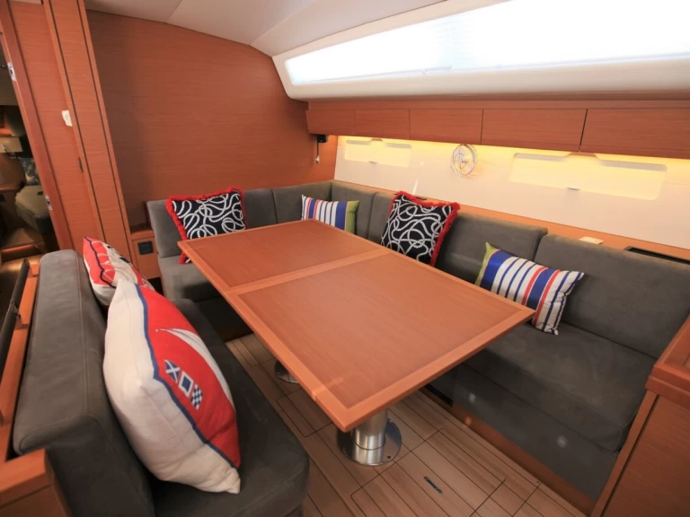 Louez un Jeanneau Jeanneau 54 à Road Town