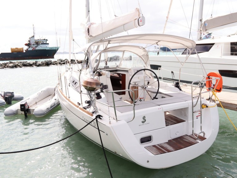Bénéteau Oceanis 31 a louer à Road Town