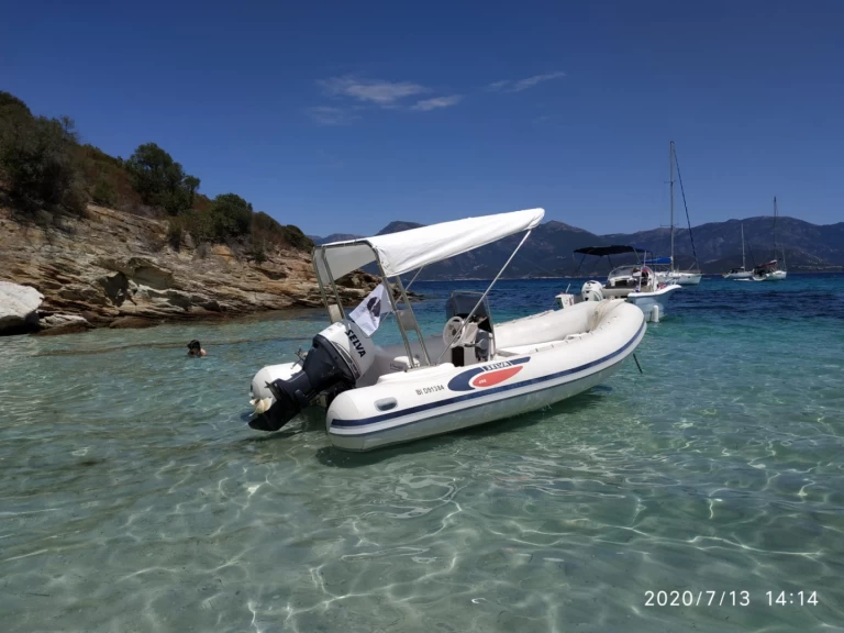 Location bateau Saint-Florent pas cher Evolution D.500