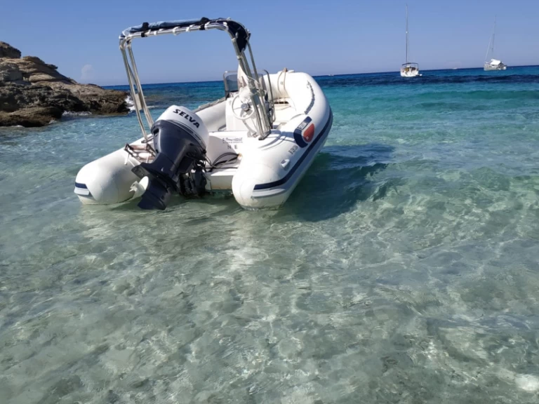 Location bateau Selva Evolution D.500 à Saint-Florent sur Samboat