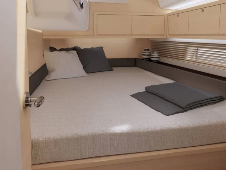 Dufour Dufour 470 a louer à Lávrio