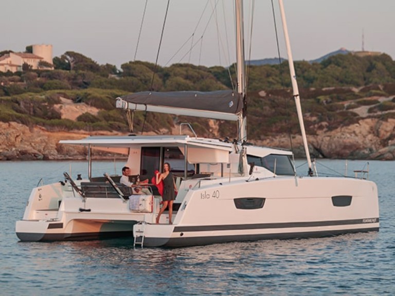 Location bateau Le Marin pas cher Isla 40