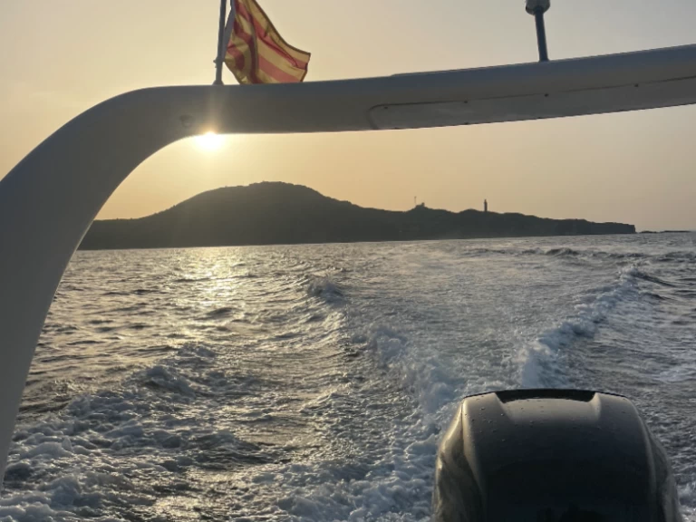 Location à Argelès-sur-Mer - Zodiac Medline 3 sur SamBoat