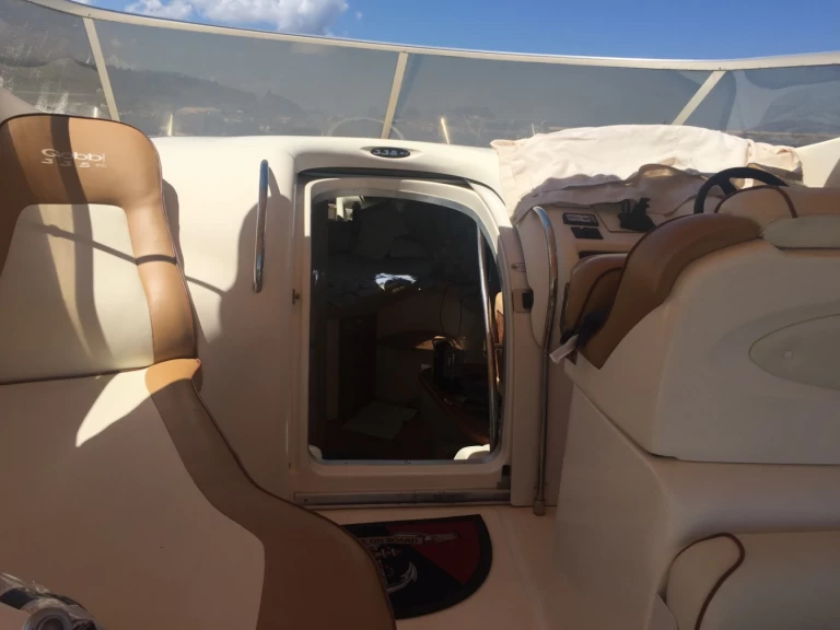 Louez un Gobbi Atlantis 345 à Torre Colonna-Sperone