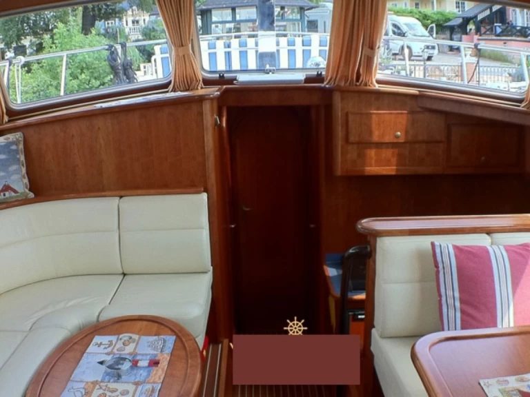 Location bateau Babro Newline 42 à Berlin sur Samboat