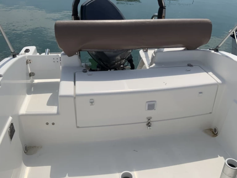 Louez un B2 Marine Cap Ferret 552 Open à Frontignan