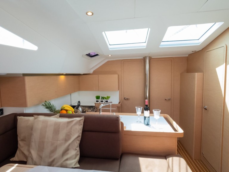 Elan Impression 50 a louer à Biograd na Moru