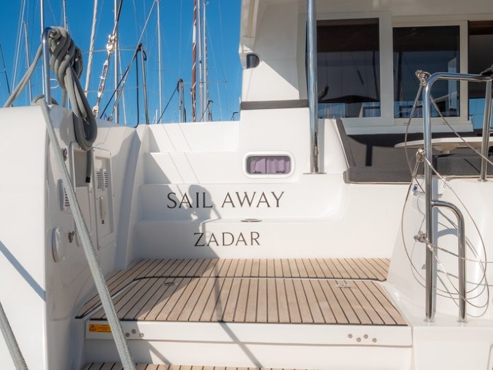 Location bateau Biograd na Moru pas cher Lagoon 40