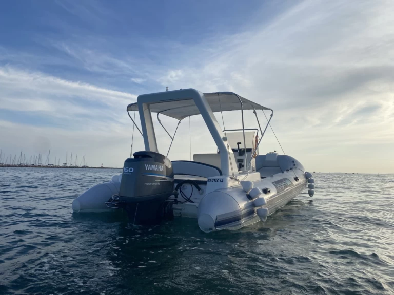 Location bateau Capelli Capelli 625 à Port-Camargue sur Samboat