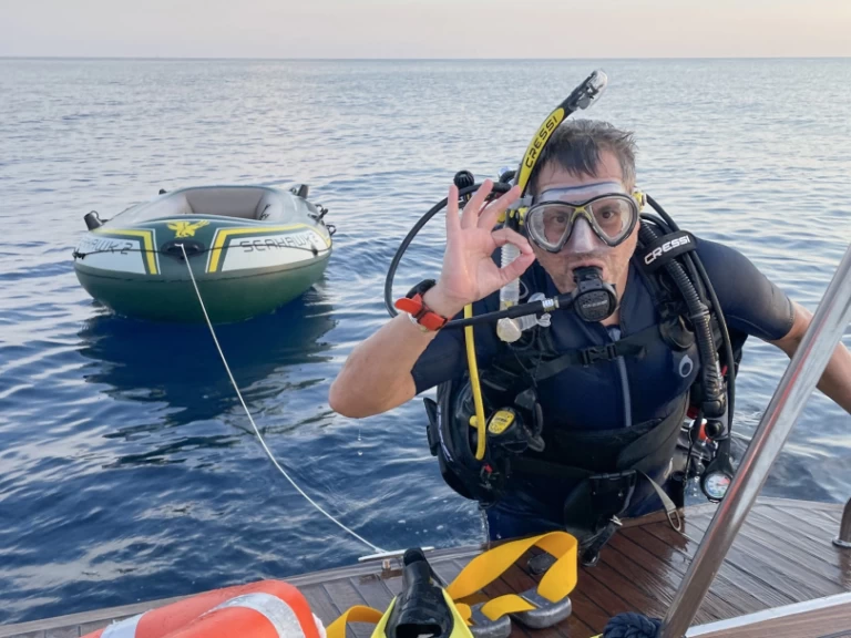 Louer Semi-rigide avec ou sans skipper Motonautica-Vesuviana à Siracusa