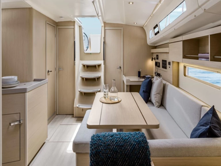 Location bateau Bénéteau Oceanis 40.1 à Anse Marcel sur Samboat