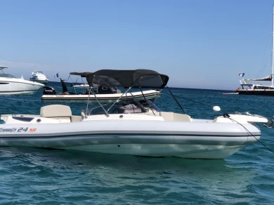 Noleggio Gommone Marlin Boat con patente nautica