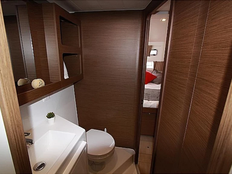 Lagoon Lagoon 42 a louer à Gouviá