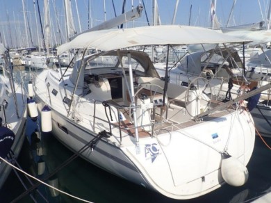 Bareboat Rental Sailboat Bavaria with a boat licence