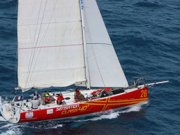 Jumbo Jumbo 40 a louer à Le Marin