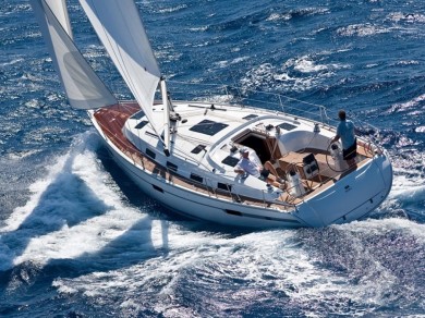 Hire Sailboat Bavaria with a boat licence